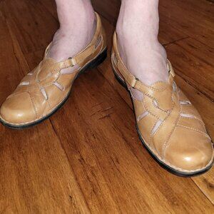 Cute Clarks Leather Loafers